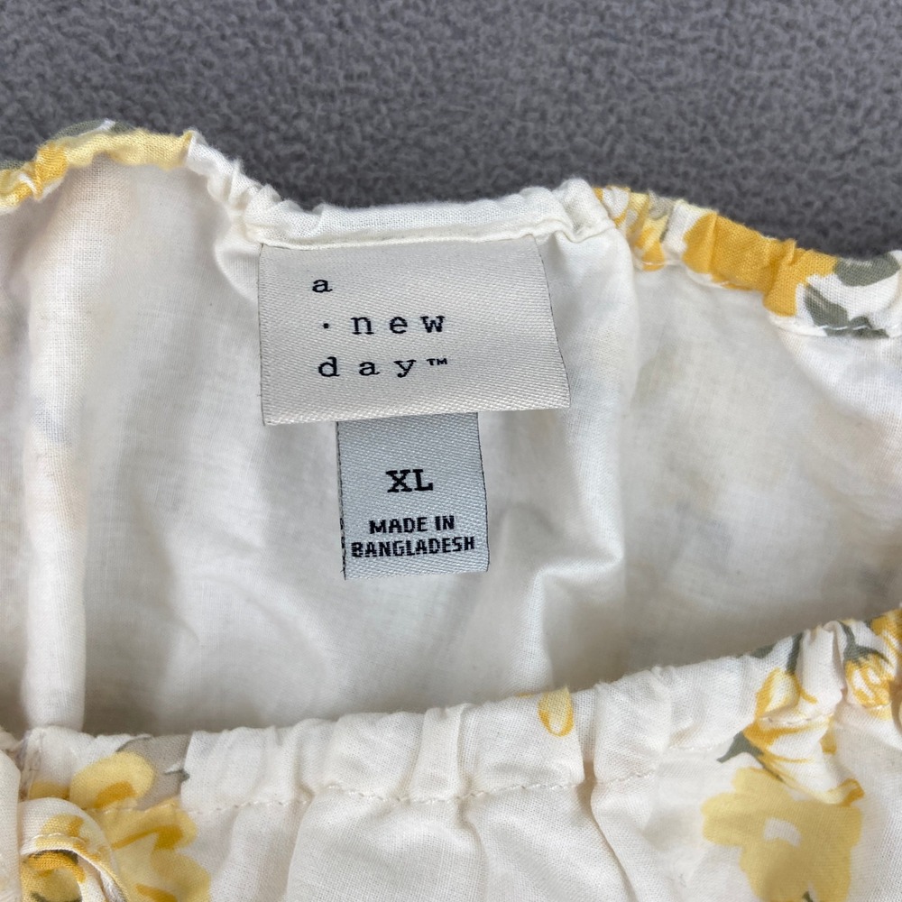 A New Day Yellow Floral 2 Piece Set Crop Top and Midi Skirt XL Womens White - Picture 4 of 11